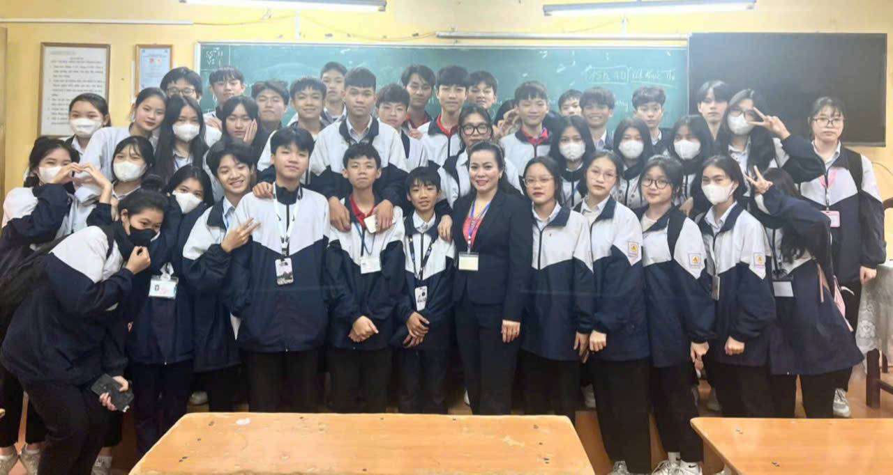 Trang chủ 56 học nghề cắt tóc